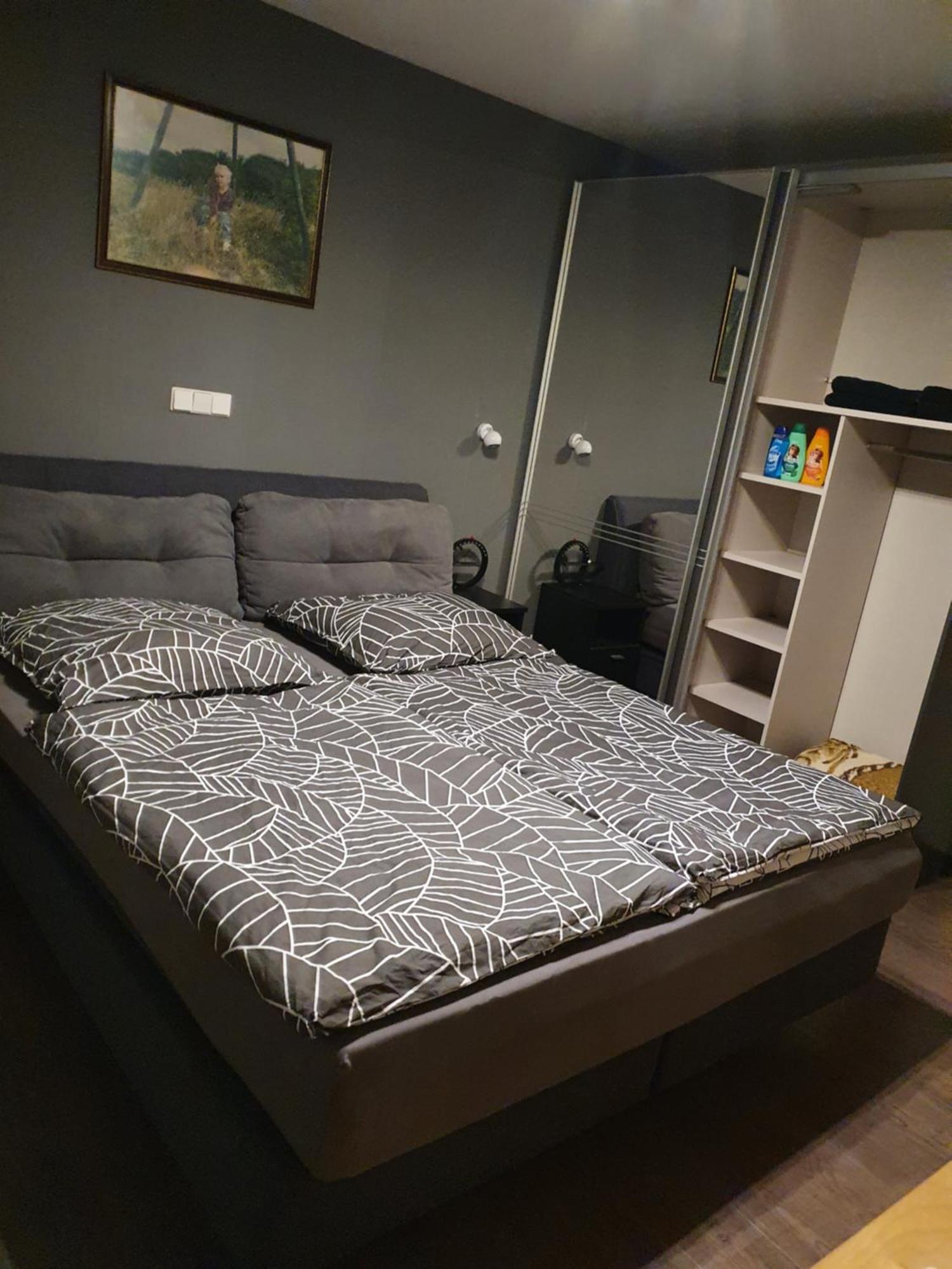 Schlafzimmer, Ruhige Lage In Meppen --- Check-In Mit Schluesselkasten المظهر الخارجي الصورة